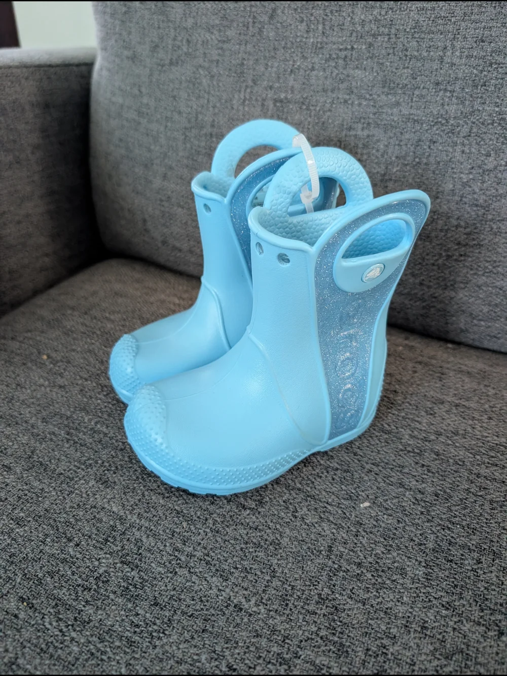 CROCS durable light